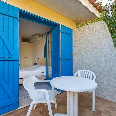 Apartment Cap Negre - Domaine De La Pinede-9 By Interhome